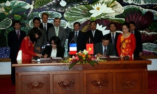 Frankreich unterstützt Vietnam mit 75 Millionen Euro  - ảnh 1
